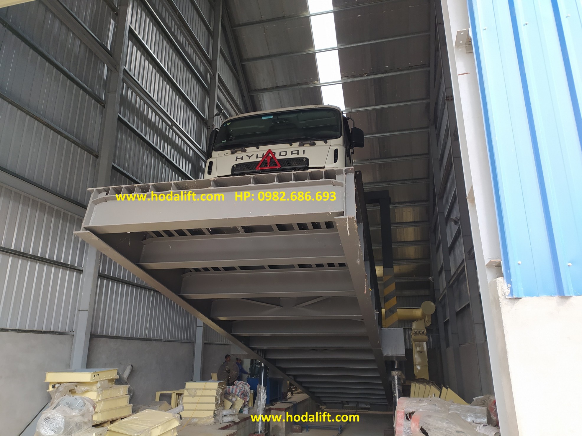 Hydraulic truck container dumper 100T for ABC Feeds factory in Vietnam
