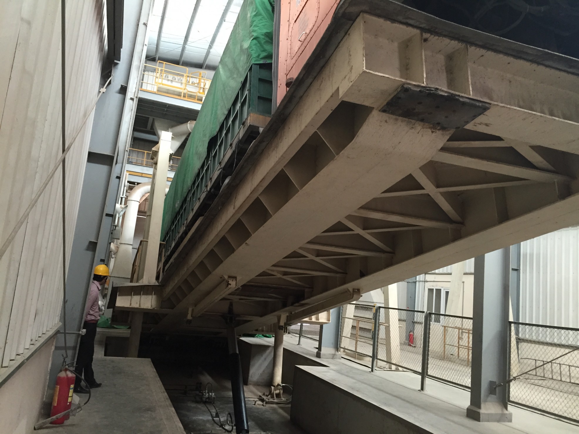 Bàn nâng xe container nhập liệu 80 Tấn nhà máy TACN Cargill Hà Nam